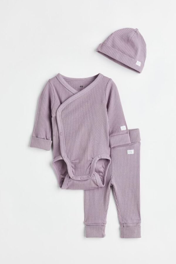 H&M Lilac ribbed set with Cap