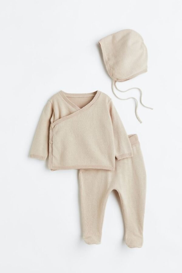 H&M Beige Knitted set 3 pc