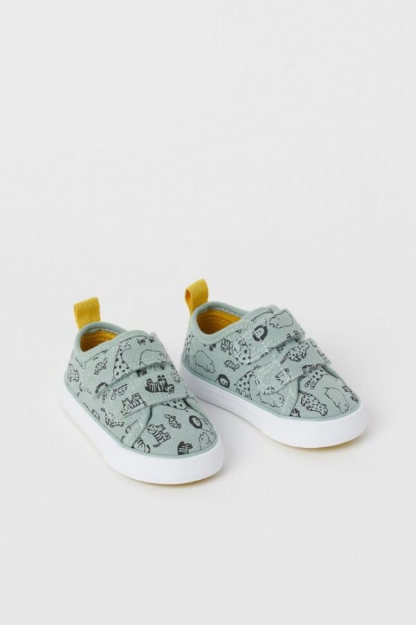 H&M Green canvas shoes