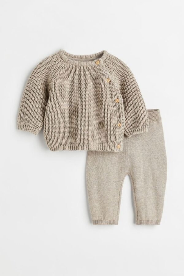 H&M cable knit set