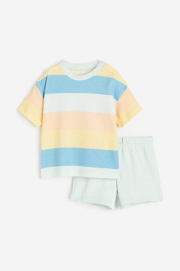 H&m Multi shorts set