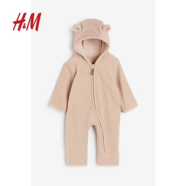 H&M Beige fleece suit