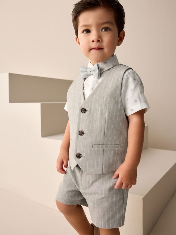 Next – Neutral Bear Pinstripe Waistcoat/Shirt/Shorts & Bow Tie Set
