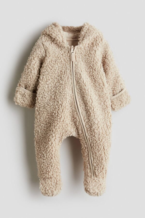 HM – Hooded Fluffy Bunting Suit